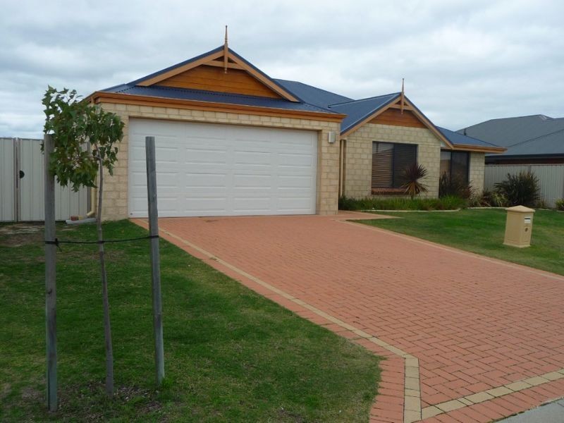 31 Grandite Fairway, Australind WA 6233
