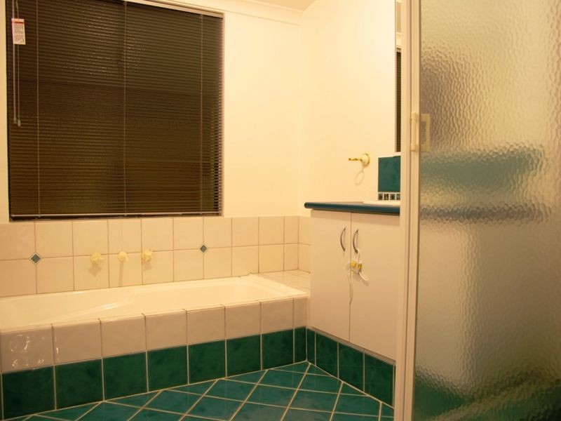 52 Hornibrook Road, Dalyellup WA 6230