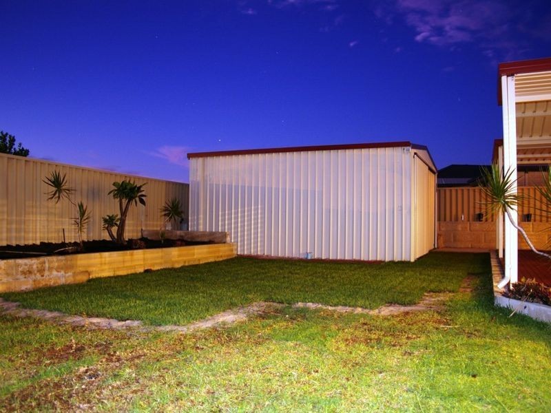 52 Hornibrook Road, Dalyellup WA 6230