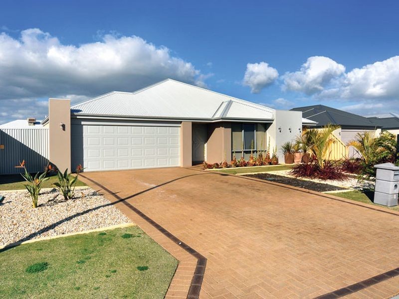 3 Kambany Approach, Dalyellup WA 6230