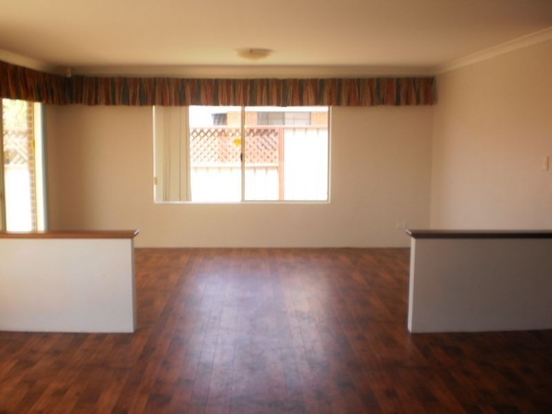 26b Lefroy Road, Usher WA 6230