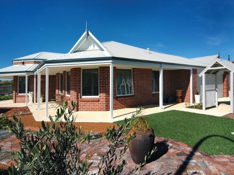 30 Brooklyn Way, Australind WA 6233