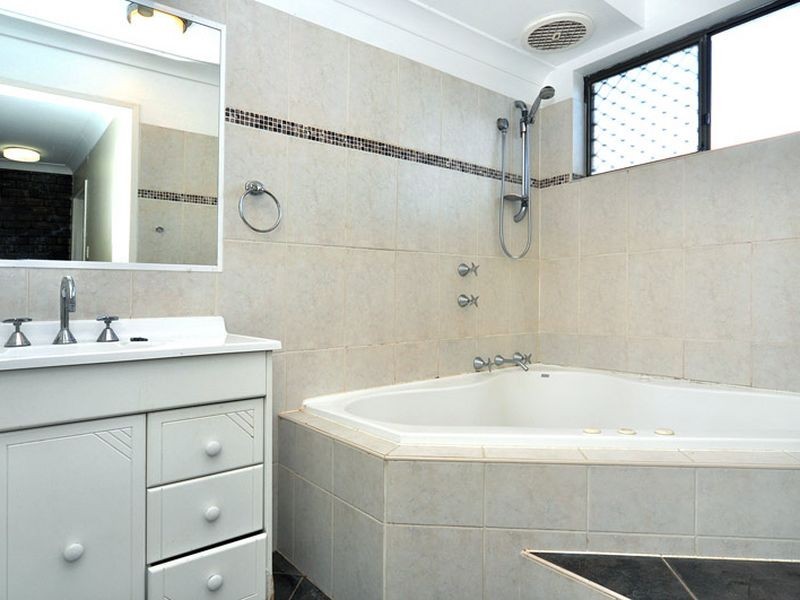 1 Austin Place, Australind WA 6233