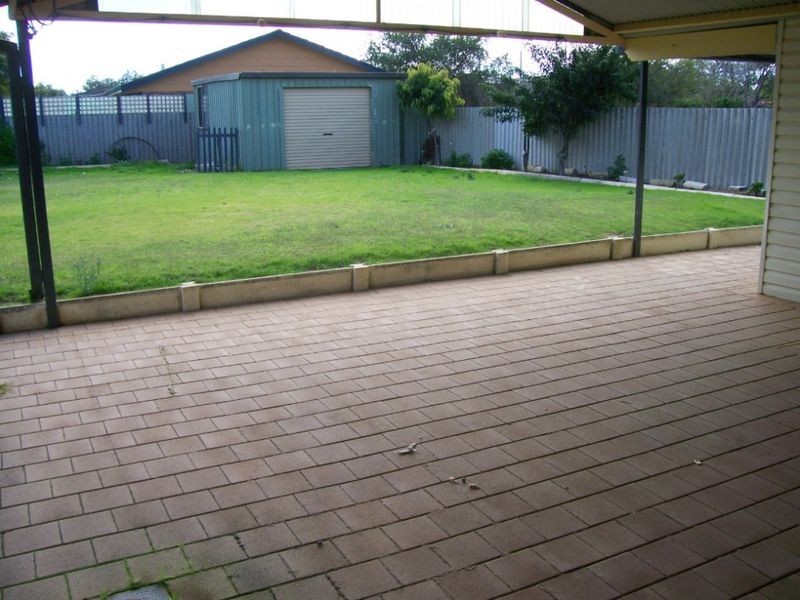 4 Cantwell Court, East Bunbury WA 6230