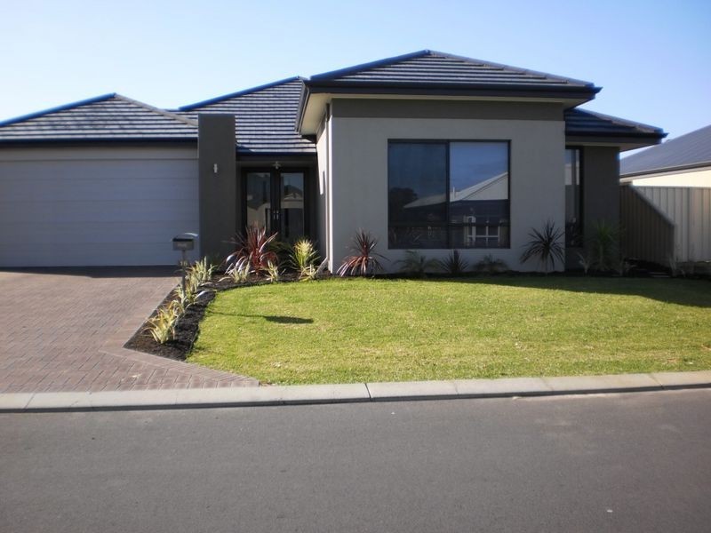 16 Greenough Place, Eaton WA 6232