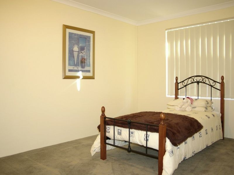 42 Avalon Road, Australind WA 6233