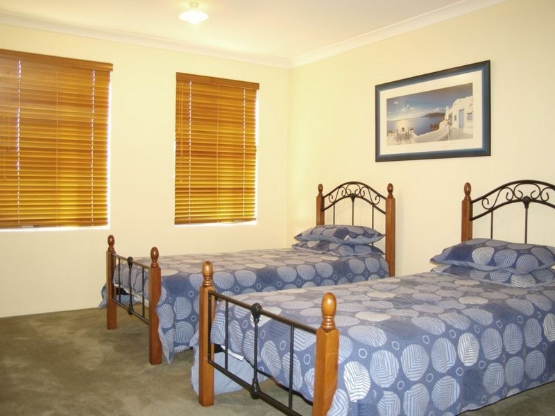 42 Avalon Road, Australind WA 6233