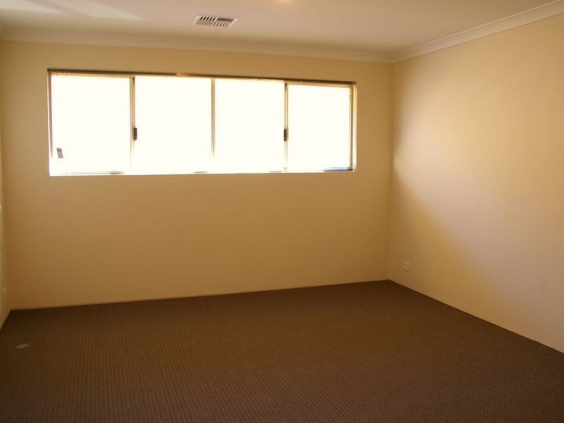 140 Hornibrook Road, Dalyellup WA 6230