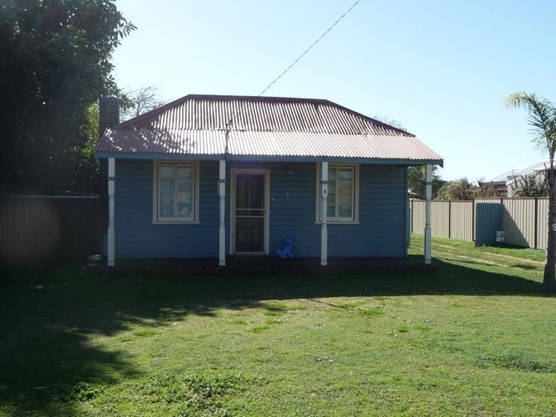 8 Halsey Street, South Bunbury WA 6230