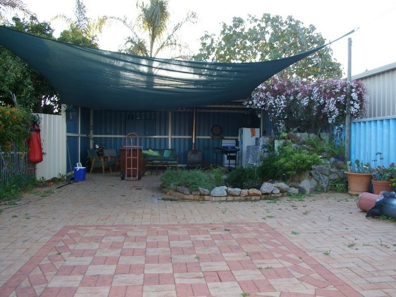 12 Sulphur Street, Withers WA 6230