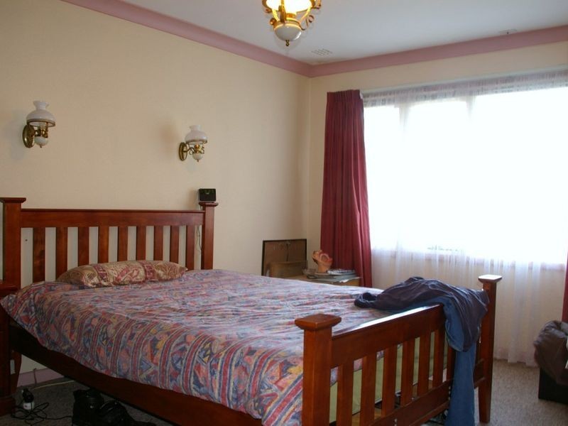 12 Sulphur Street, Withers WA 6230