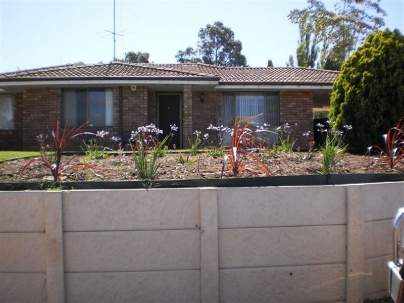 11 Parkfield Way, Australind WA 6233