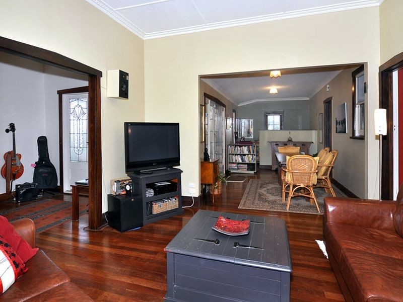 90 Beach Road, Bunbury WA 6230