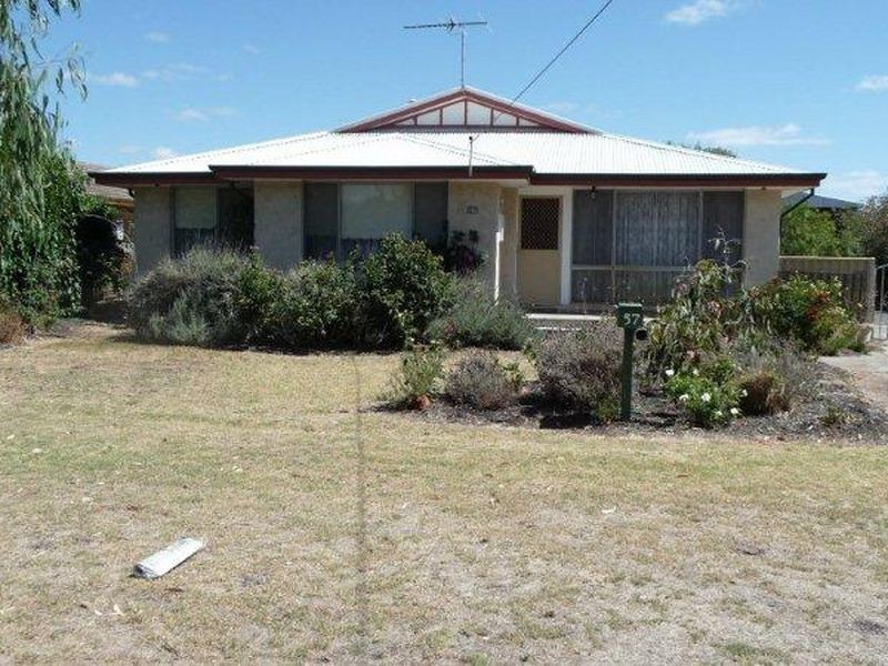 57 Eagle Crescent, Eaton WA 6232