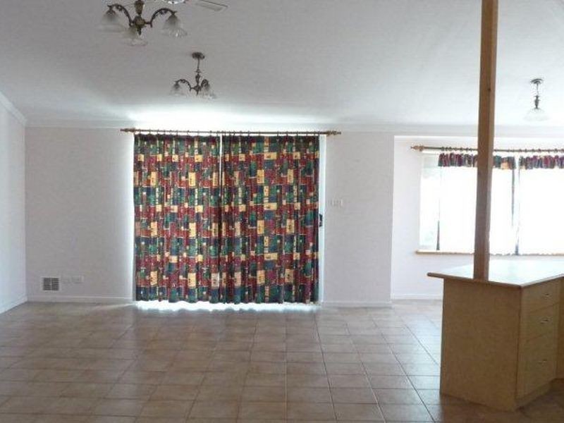 57 Eagle Crescent, Eaton WA 6232