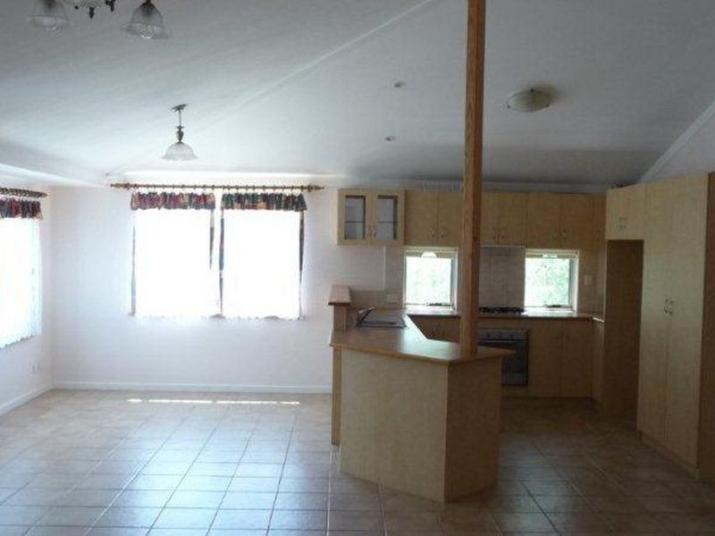 57 Eagle Crescent, Eaton WA 6232