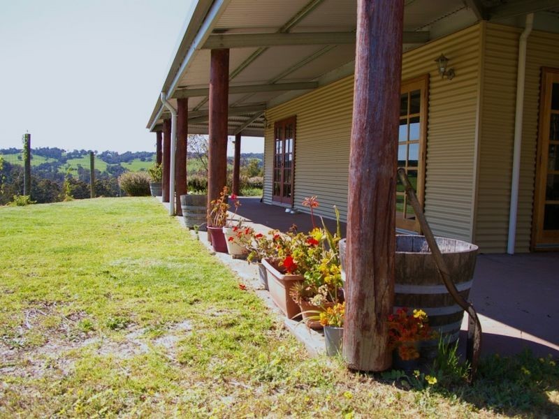 31 Sears Close, Upper Capel WA 6239