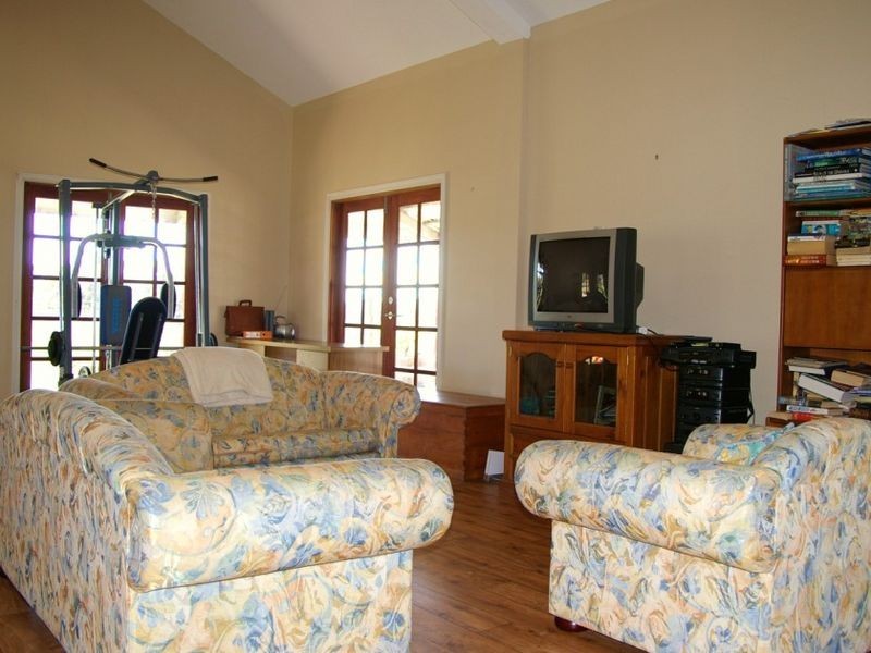 31 Sears Close, Upper Capel WA 6239