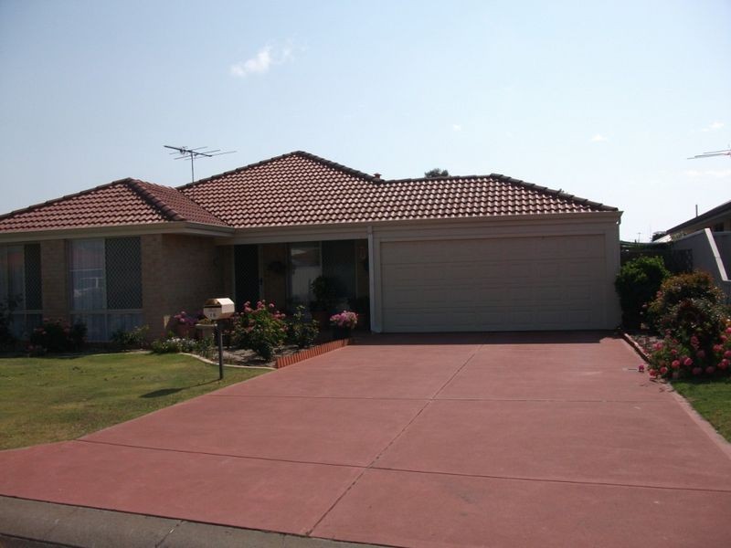 16 Borya Bend, Glen Iris WA 6230