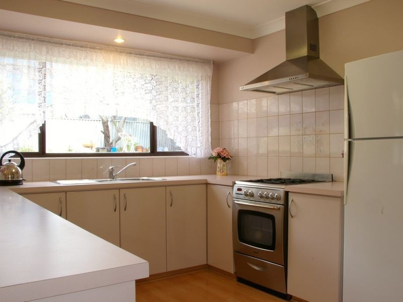 3 Becher Place, Australind WA 6233