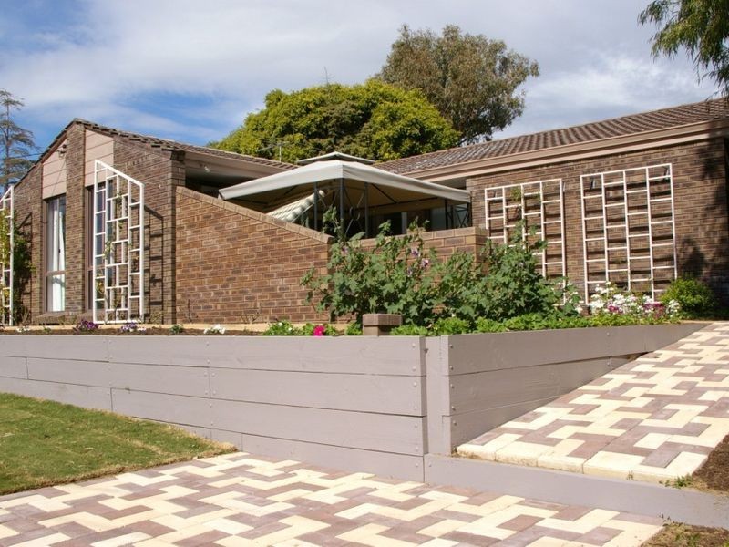 3 Becher Place, Australind WA 6233