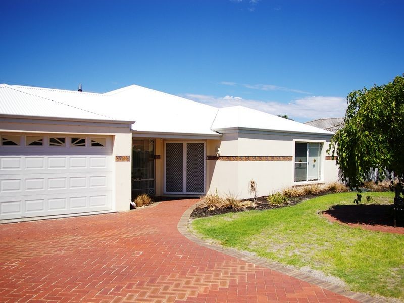 15 Willis Cove, Pelican Point WA 6230