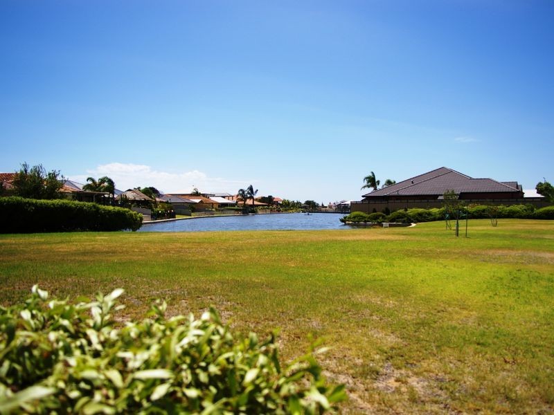 15 Willis Cove, Pelican Point WA 6230