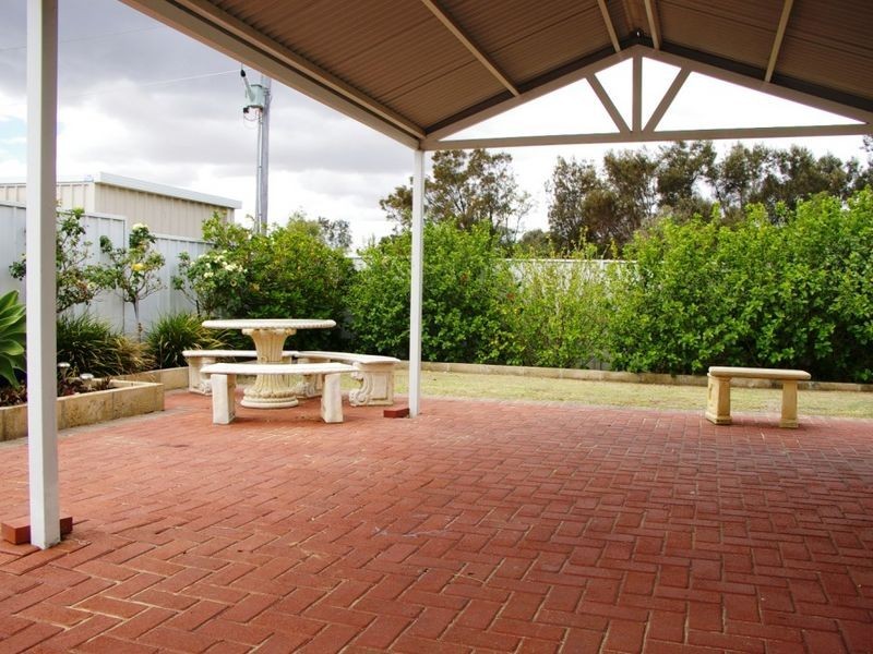 15 Willis Cove, Pelican Point WA 6230