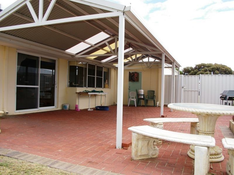 15 Willis Cove, Pelican Point WA 6230