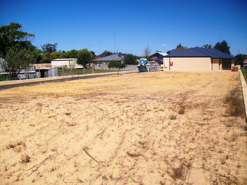 3/5 Pinner Street, Harvey WA 6220