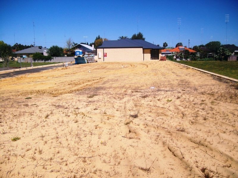 3/5 Pinner Street, Harvey WA 6220