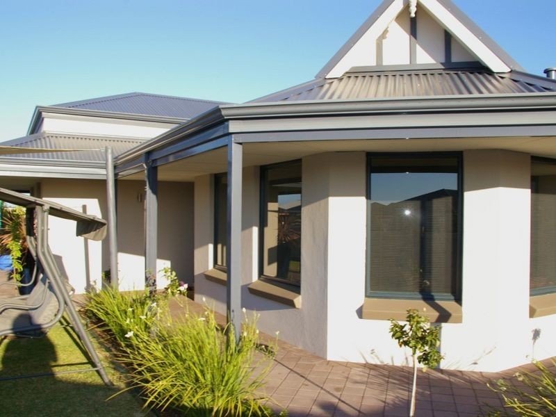 111 Hornibrook Road, Dalyellup WA 6230