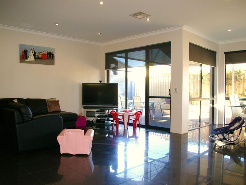 111 Hornibrook Road, Dalyellup WA 6230