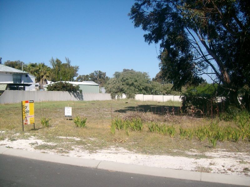 6 Bickerton Street, Collie WA 6225