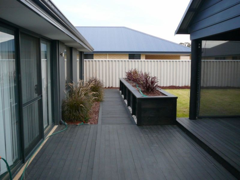 360 Parade Road, Dalyellup WA 6230