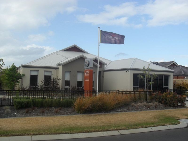 9 Koonak Street, Dalyellup WA 6230