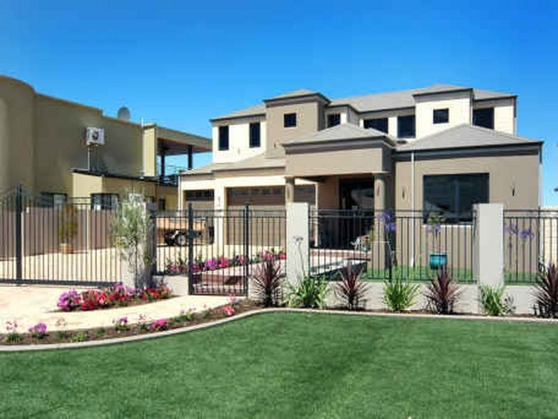 33 Portofino Crescent, Pelican Point WA 6230