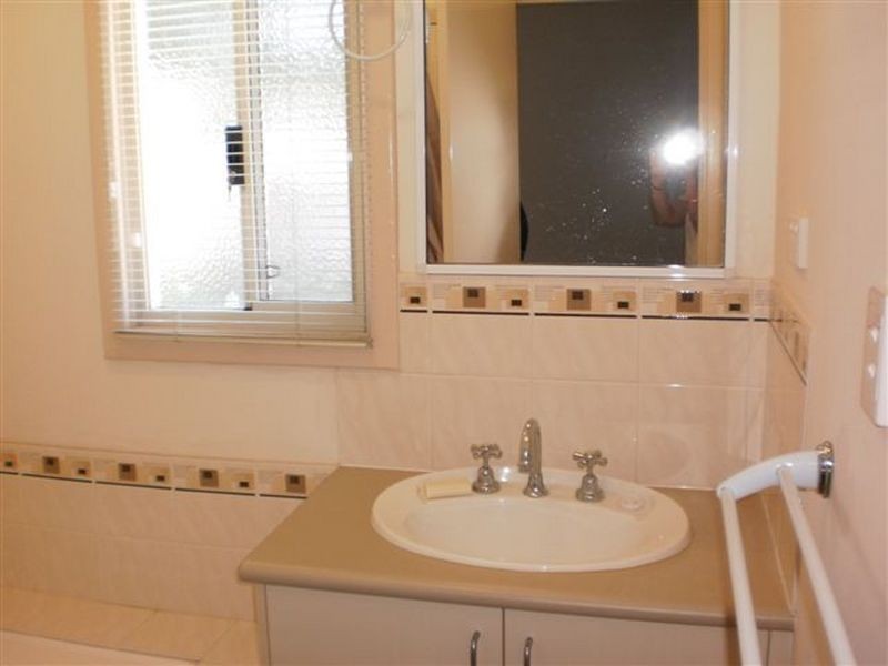 34 Winton Street, Carey Park WA 6230