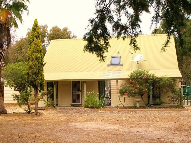 6 Zinnia Road, Gelorup WA 6230