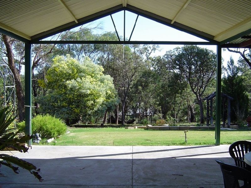 14 Admiralty Place, Leschenault WA 6233