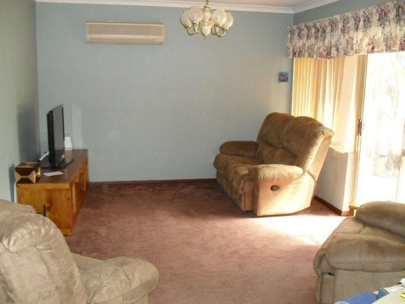 14 Admiralty Place, Leschenault WA 6233