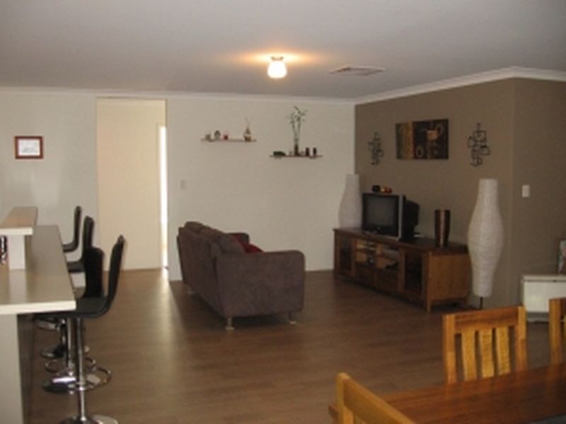 26 Claymore Loop, Dalyellup WA 6230