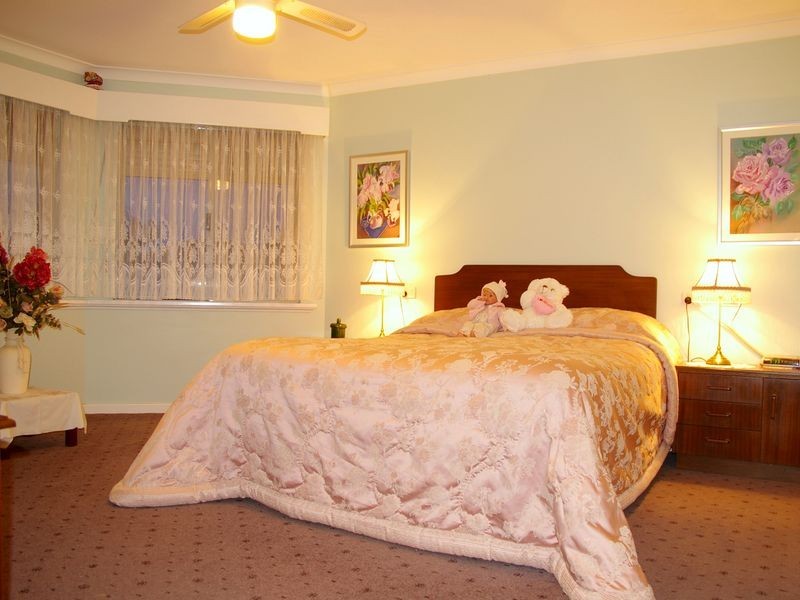 4 Kularda Road, Dalyellup WA 6230