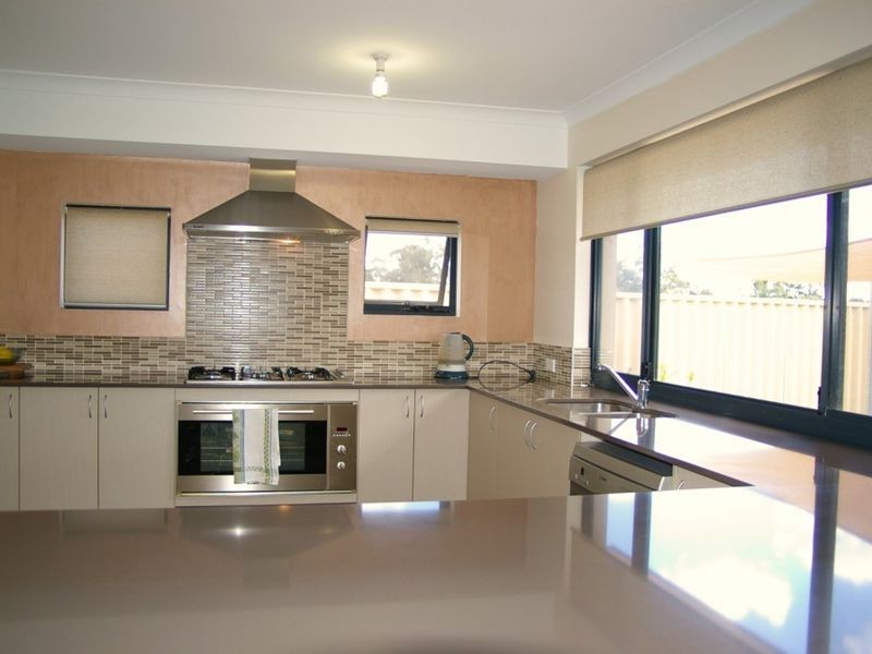 42 Nicolay Approach, Dalyellup WA 6230