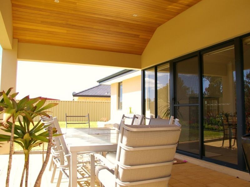 42 Nicolay Approach, Dalyellup WA 6230
