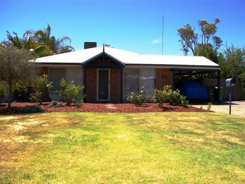 29 St Peters Green, College Grove WA 6230
