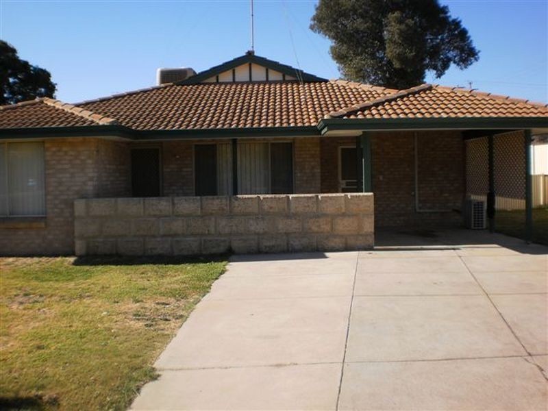 32 Picton Road, East Bunbury WA 6230
