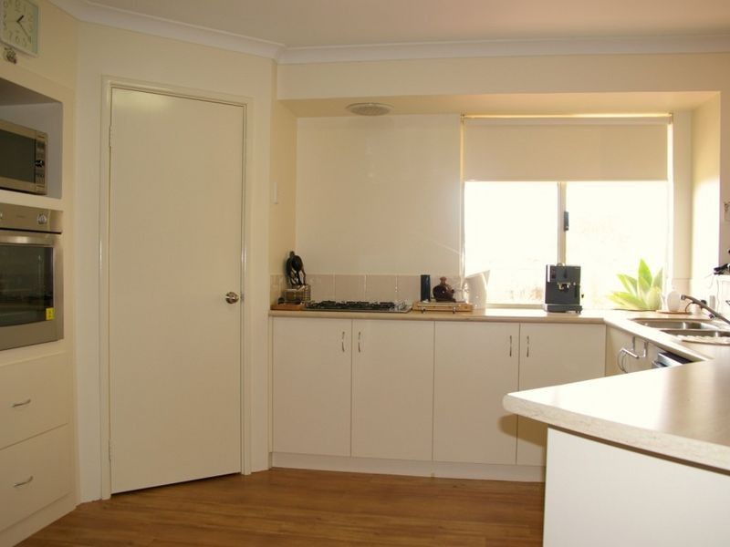 2 Burwood Road, Australind WA 6233
