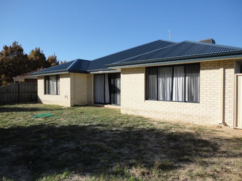 53 Kingston Drive, Australind WA 6233