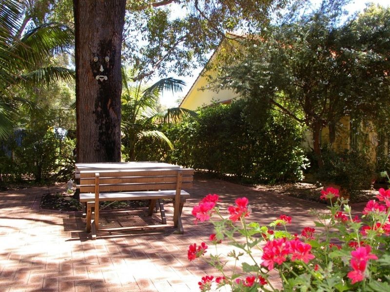 3 Tea Tree Place, Gelorup WA 6230